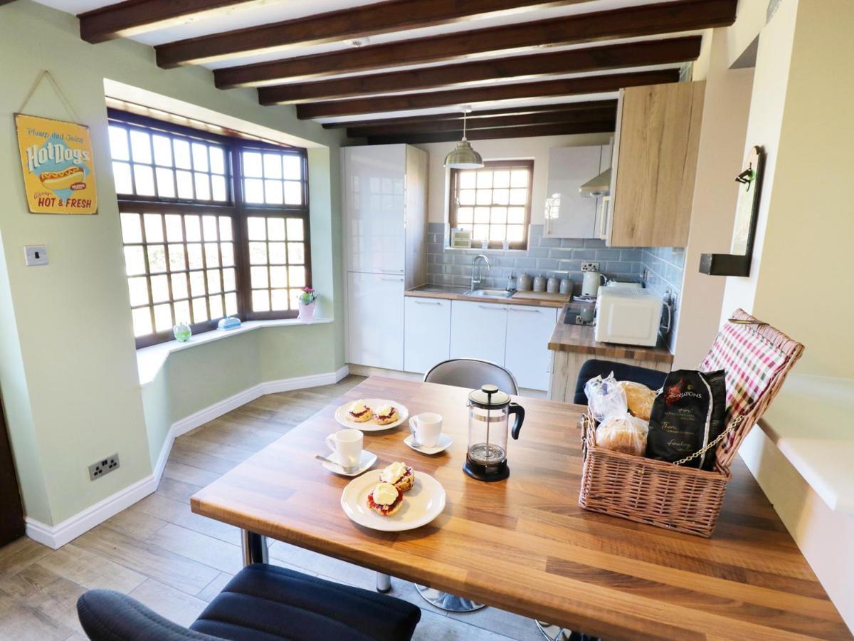 King'S Cottage Crakehall Екстер'єр фото